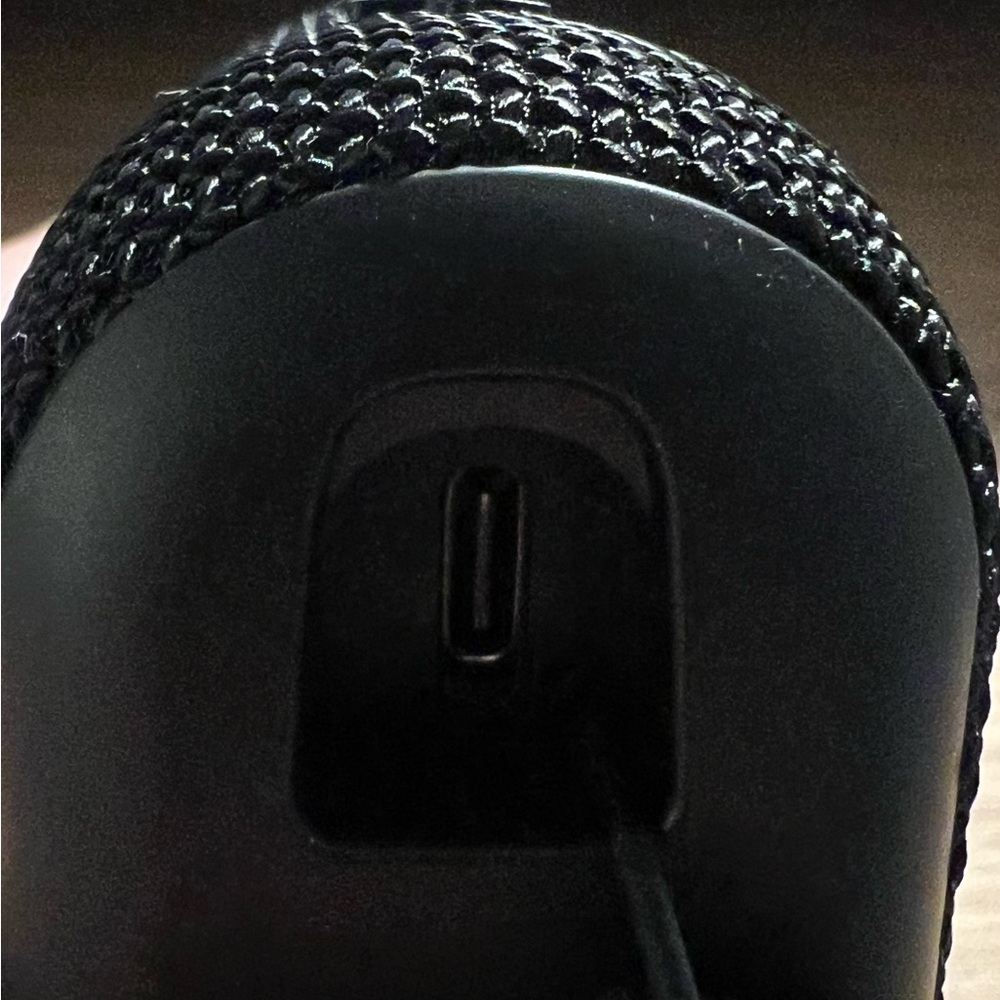 Raycon Everyday Speaker (Color Black) - Picture 3 of 9